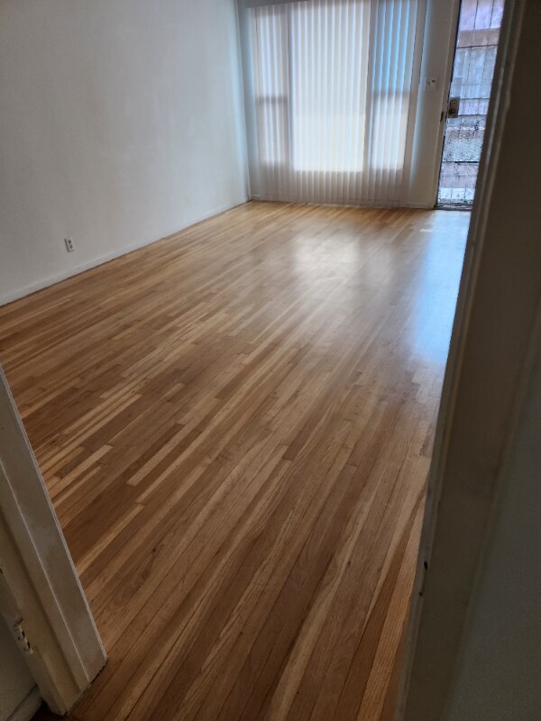 Foto del edificio - 7150 W 85th St