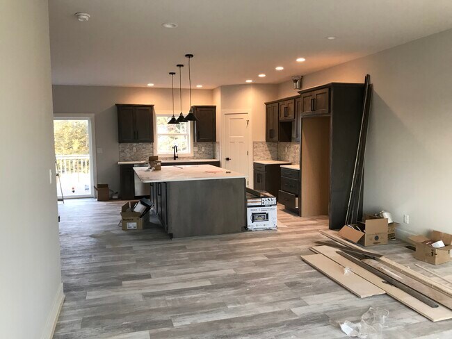 Building Photo - 782 Whitetail Run Cir