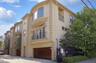 Building Photo - 1607 Bass St