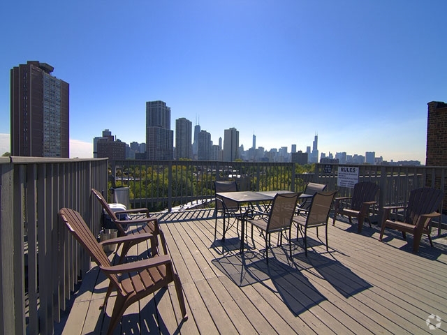 1940 N. Lincoln - Rooftop Sundeck - 1940 N. Lincoln