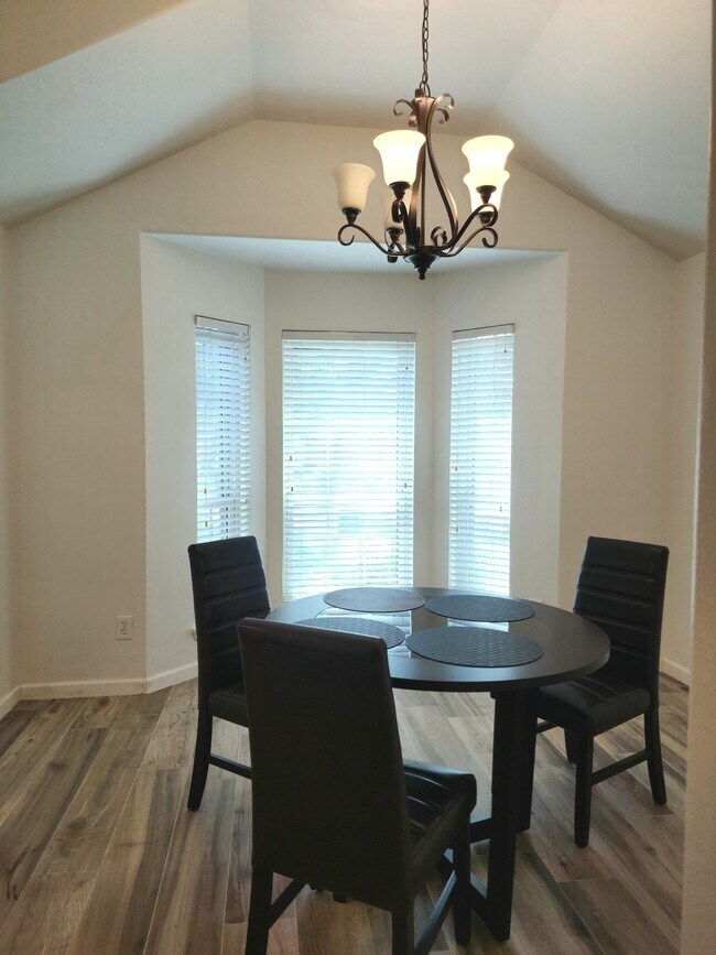 Foto del edificio - 11742 Fortune Park Dr