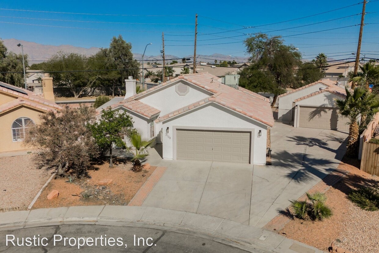 Primary Photo - 4 br, 2 bath House - 3708 Alderwood Dr.
