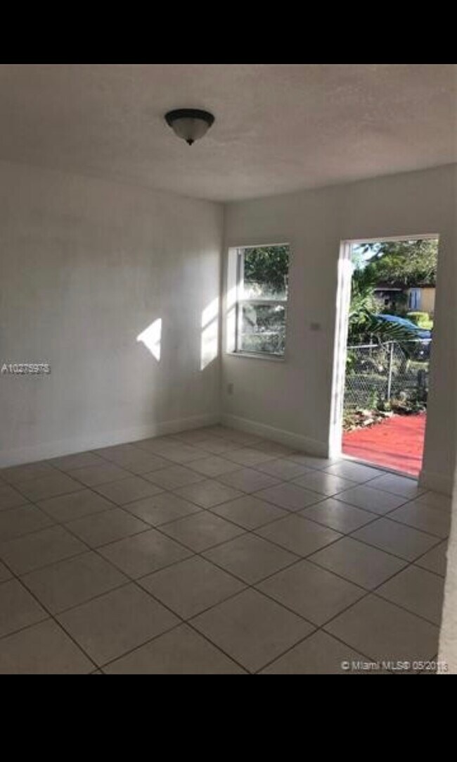 Foto del edificio - 12035 SW 213th Terrace