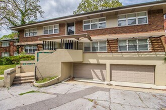 Building Photo - 8301 Delmar Blvd