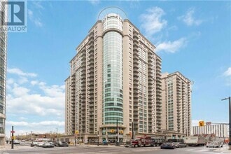 Building Photo - 234-234 Rideau St