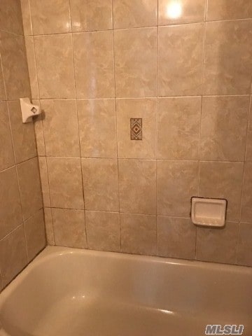 Foto del edificio - 622 E 83rd St