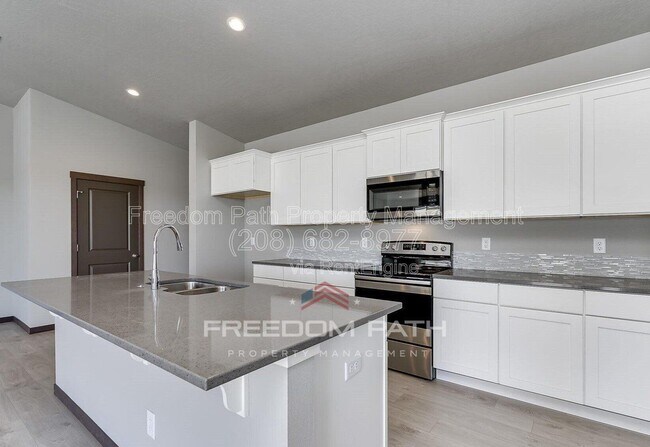 Foto del edificio - 176 Inkwood St