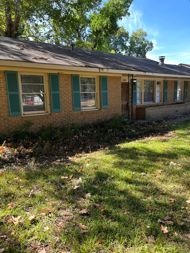 Foto principal - 141 Southfield Rd