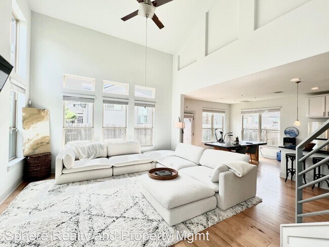 Foto del edificio - 3 br, 2.5 bath House - 917 Totis Rd