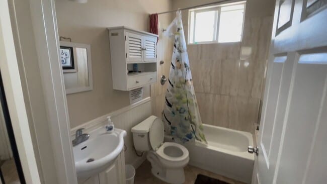 Foto del edificio - 3 Bed 2 Bath Home