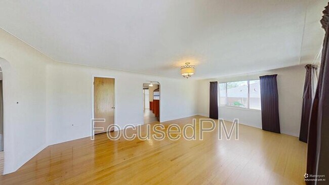 Building Photo - 4030 S Fox St