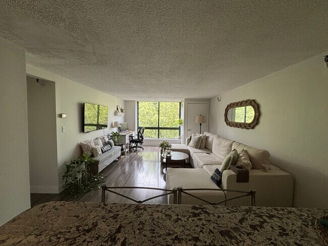Foto del edificio - 42 8th St