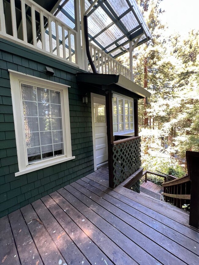 Foto del edificio - 21567 Starrett Hill Dr