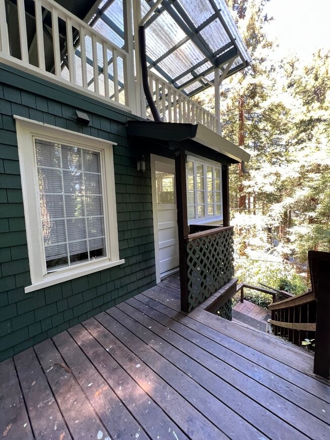 Building Photo - 21567 Starrett Hill Dr
