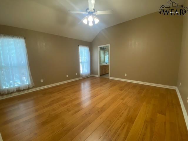 Building Photo - 3029 Cromwell Ave