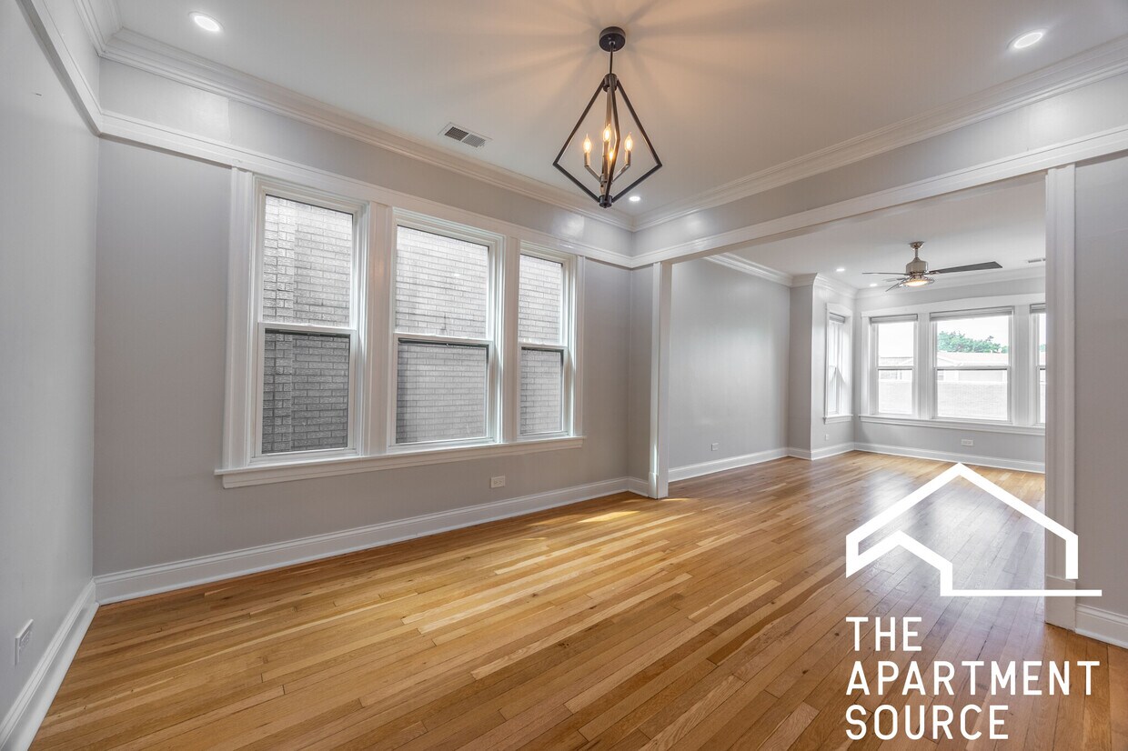 Foto principal - 3055 N Kimball Ave