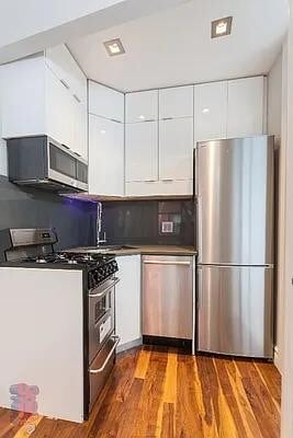 Foto del edificio - 233 E 29th St