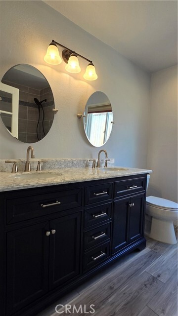 Building Photo - 15375 Manzanita Dr