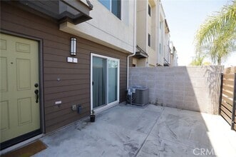 Building Photo - 14059 Zirconia Ln