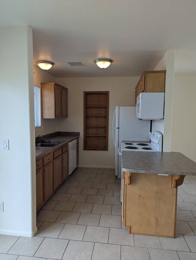 Foto del edificio - 354 W Hollamon St