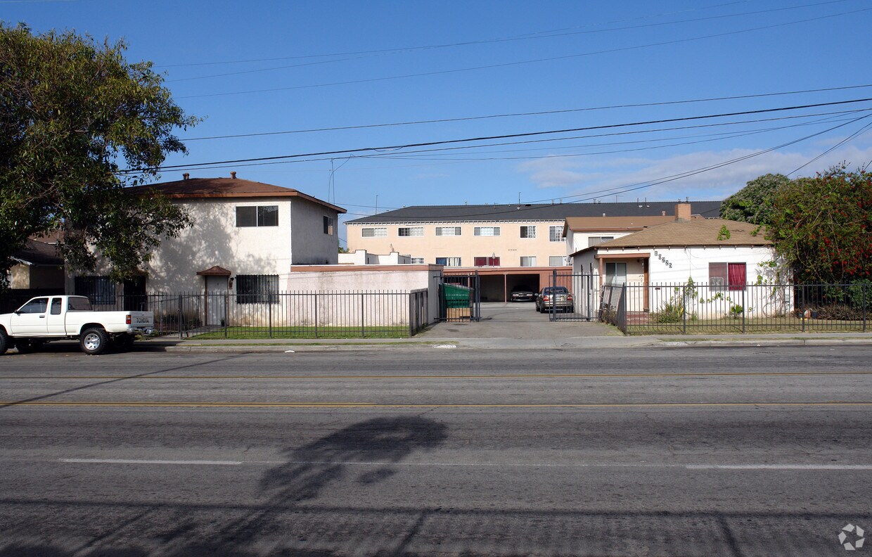 10225 Yukon Ave, Inglewood, CA 90303 10225 Yukon Ave Inglewood, CA