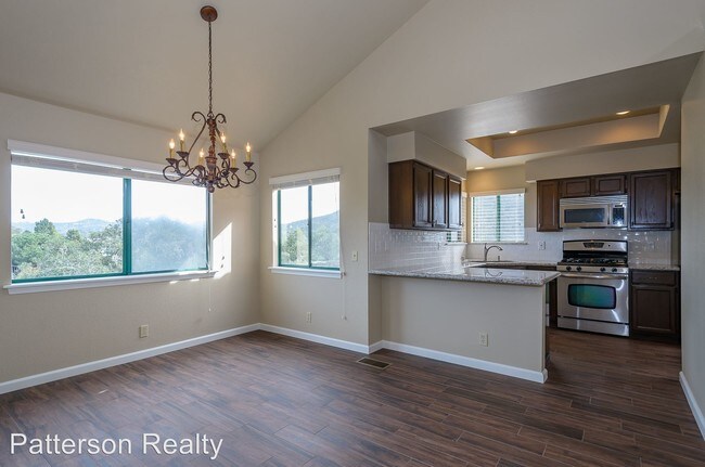 Building Photo - 6447 Fiddleneck Ln