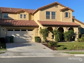 Building Photo - 17805 Red Tail Rd