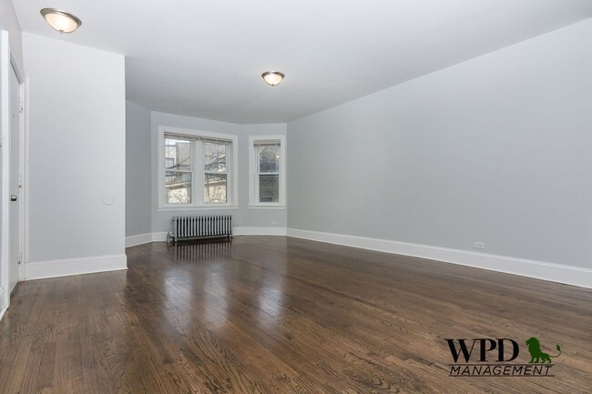 Building Photo - 7431 S Eggleston Ave