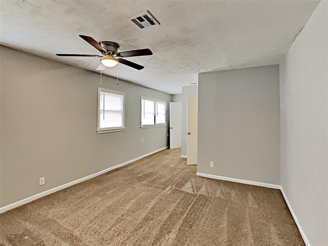 Building Photo - 1102 Poindexter Ave
