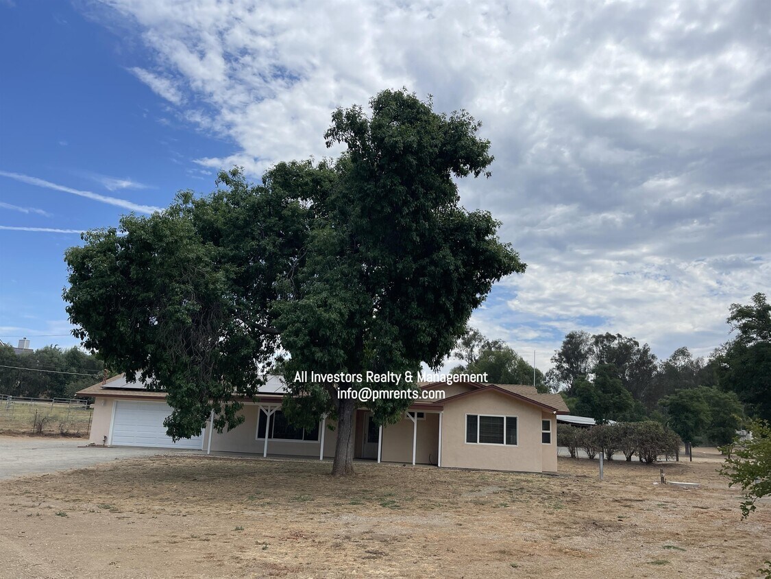 1246 Cook St, Ramona, CA 92065 House Rental in Ramona, CA