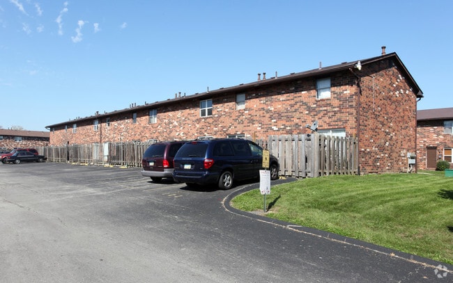 Building Photo - Brandenberry Square Apartments