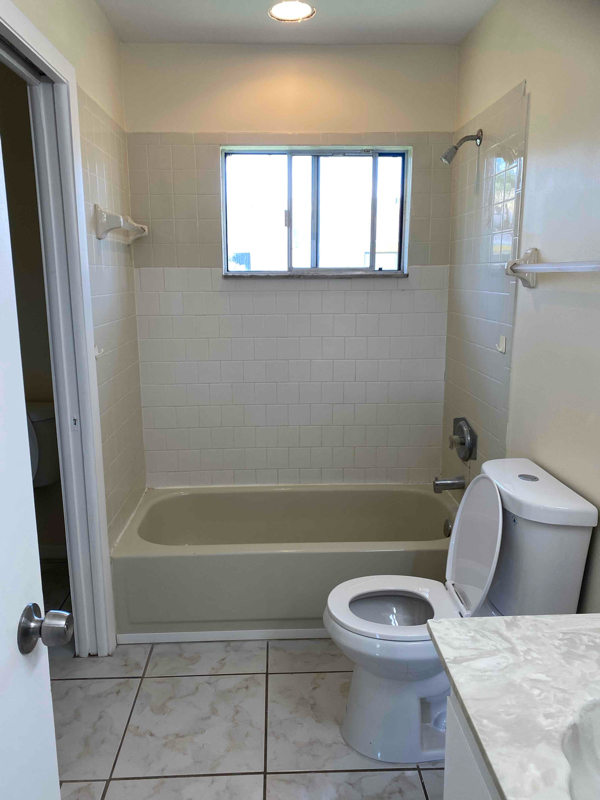Building Photo - 610 Ridge Club Dr