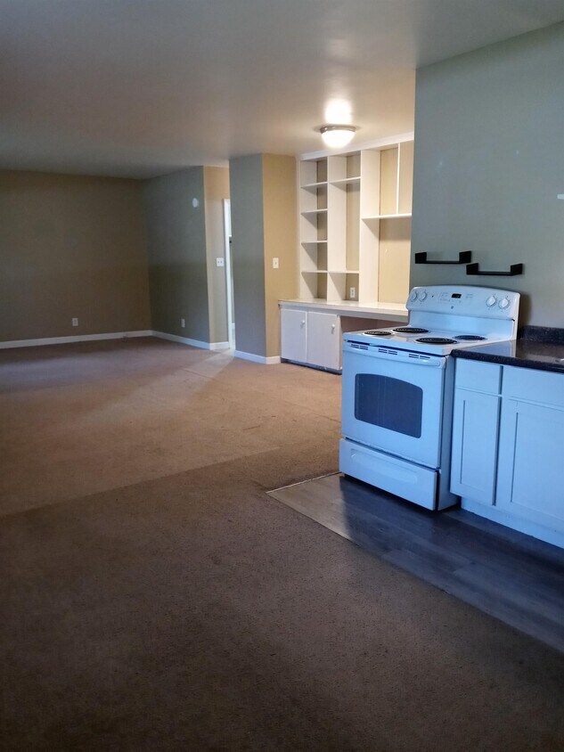 106 S Stewart St, Wingate, NC 28174 House Rental in Wingate, NC