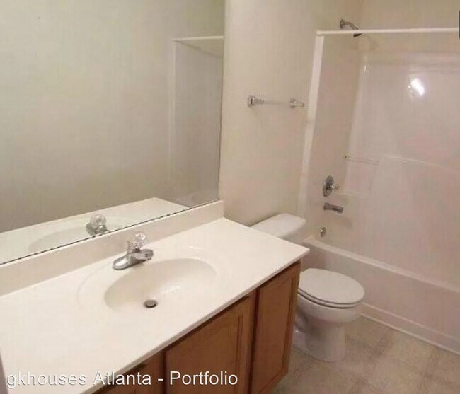 Foto del edificio - 4808 Hairston Park Square