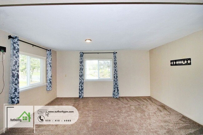 Building Photo - 9021 Placer Rd