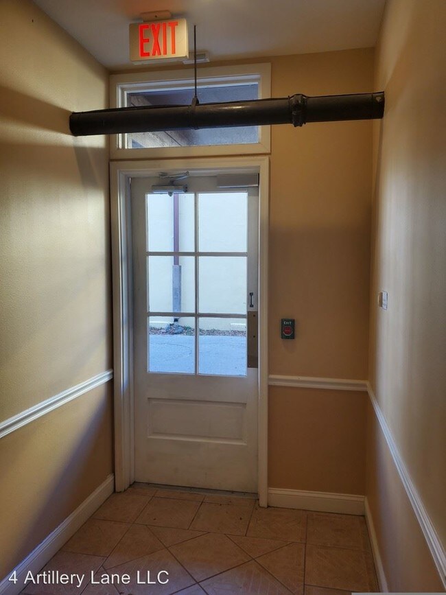 Building Photo - 4 Artillery Ln