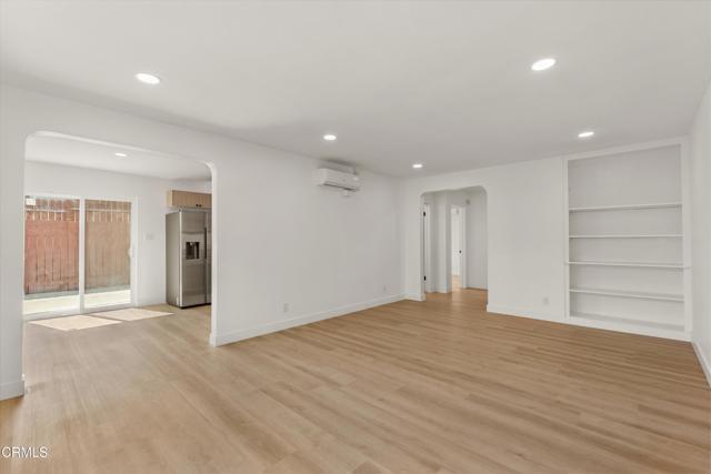 Foto del edificio - 624 Silver Lake Blvd