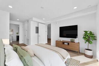 Building Photo - Clad LA