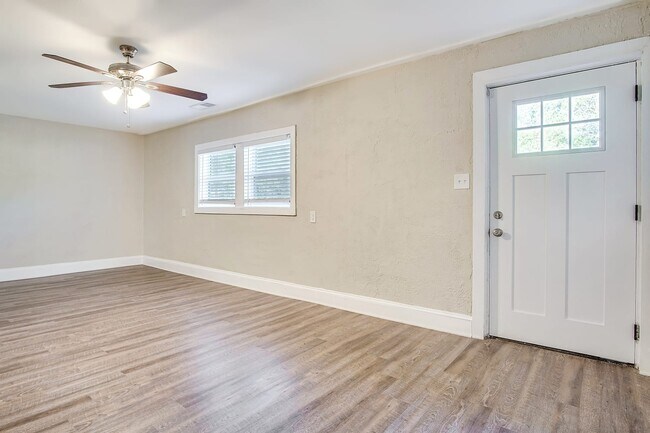 Building Photo - 2920 Springside Place