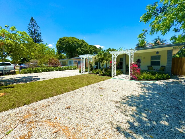 Foto del edificio - 941 SW 29th St