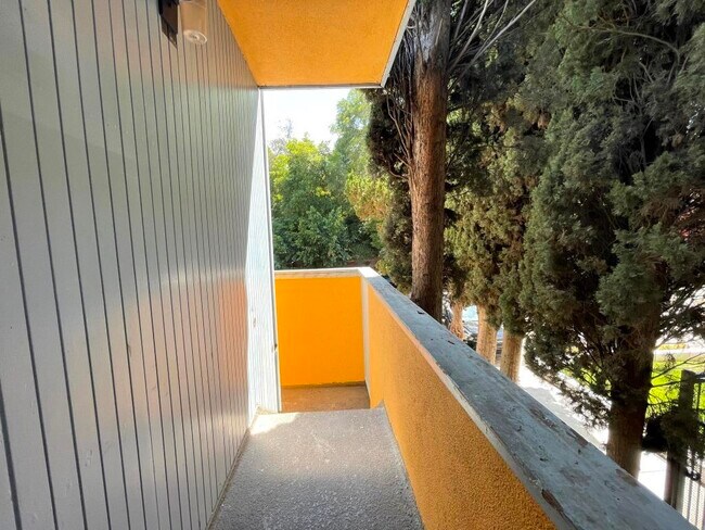Foto del edificio - 10943 Fruitland Dr