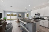 Foto principal - 7055 Summer Holly Pl