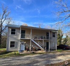 Building Photo - 65 Arnold Springs Rd