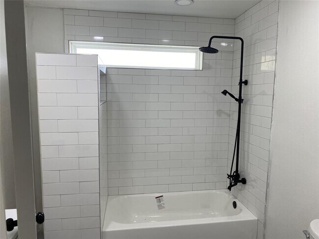 Foto del edificio - 3902 Florinda St
