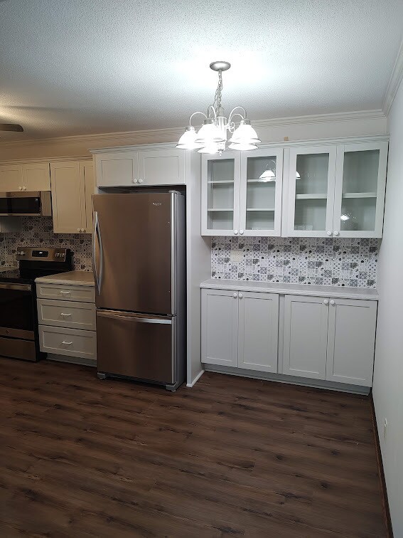 2076 Chateau Ct Unit 202, Grafton, WI 53024 Condo for Rent in Grafton