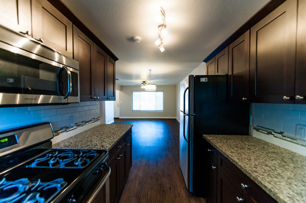 Foto principal - 1339 E Thomas Rd