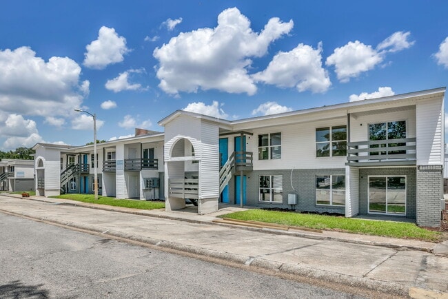 Building Photo - Willowbrook