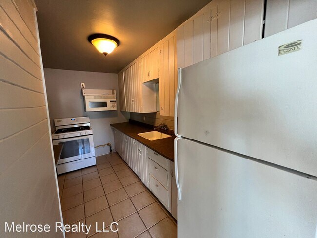 Foto del edificio - 1 br, 1 bath House - 620 NW 27th Street