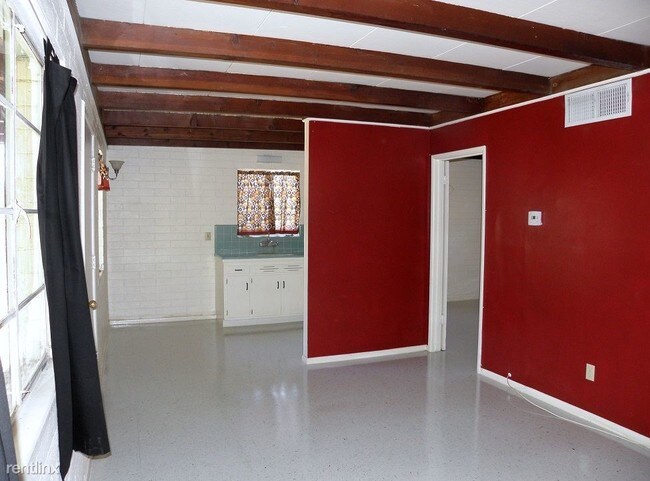 Building Photo - 1 br, 1 bath Apartment - 1038B N Euclid Ave