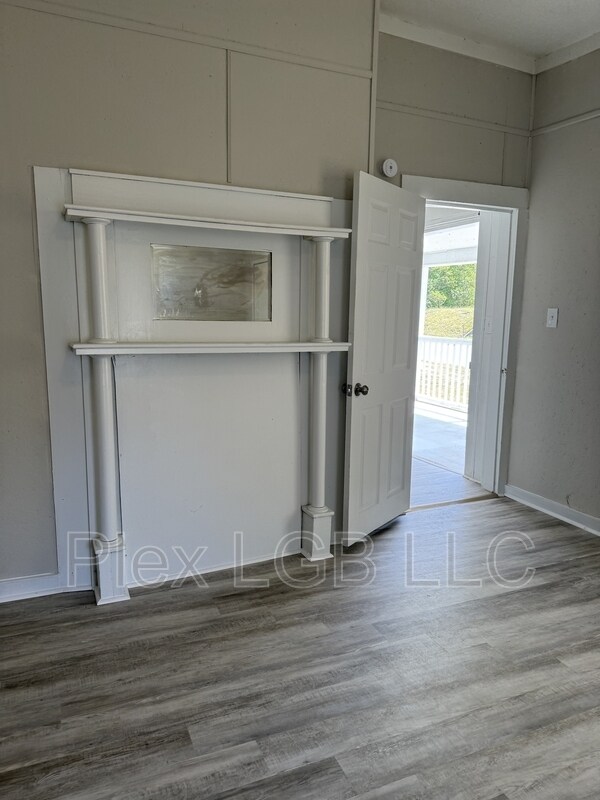 Foto del edificio - 407 Colquitt St